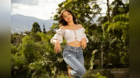 IsaBalmain — Casual and always sexy
