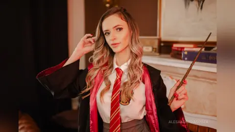 AlesandraDaSouza — Trick or come inside me🥵