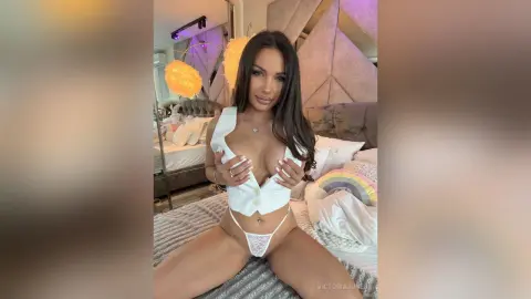 VictoriaJunes — 🍉🍋