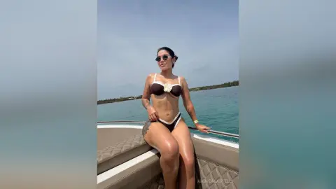 AndreaCastelli — Vacation time! 🌟