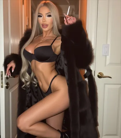 BlossomBia — Streamate Photos