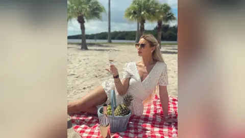 ErikaBonnie — Miami trip