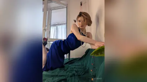 KarinaBiz — Miss Karina