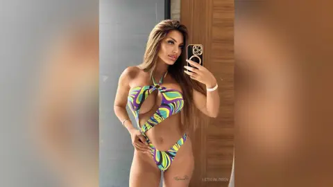 LeticiaLoren — swimsuit