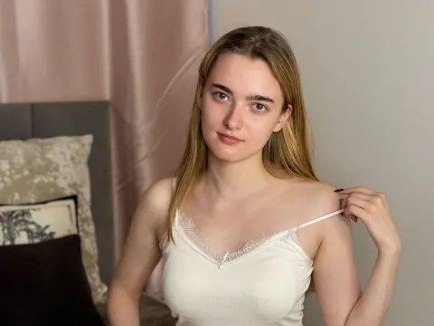 MiaDaisy cam model