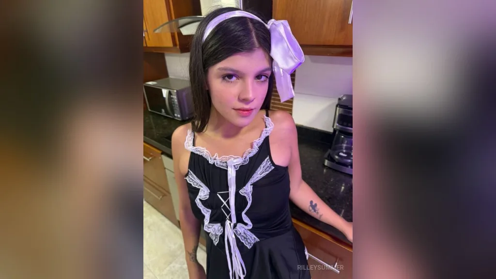 RilleySummer — Sweet Maid