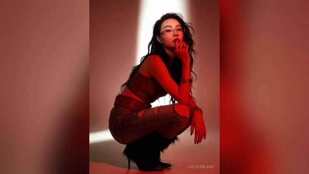 LuluLeblanc — Daily uploads