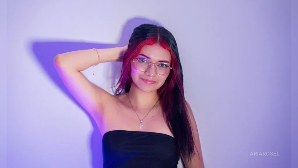 AriaRosel — Sexy girl 😋