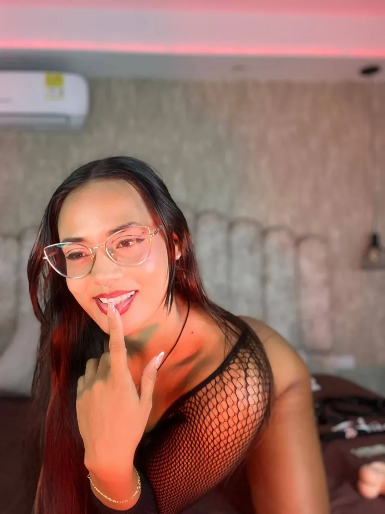 LilithRussoo — Streamate Photos