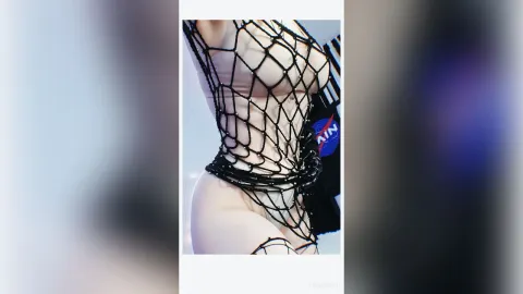 LeslieEden — .