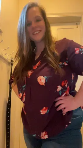 CherryRed36 — Streamate Photos