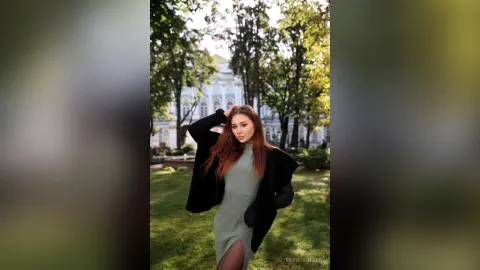 MonicaDerek — Live