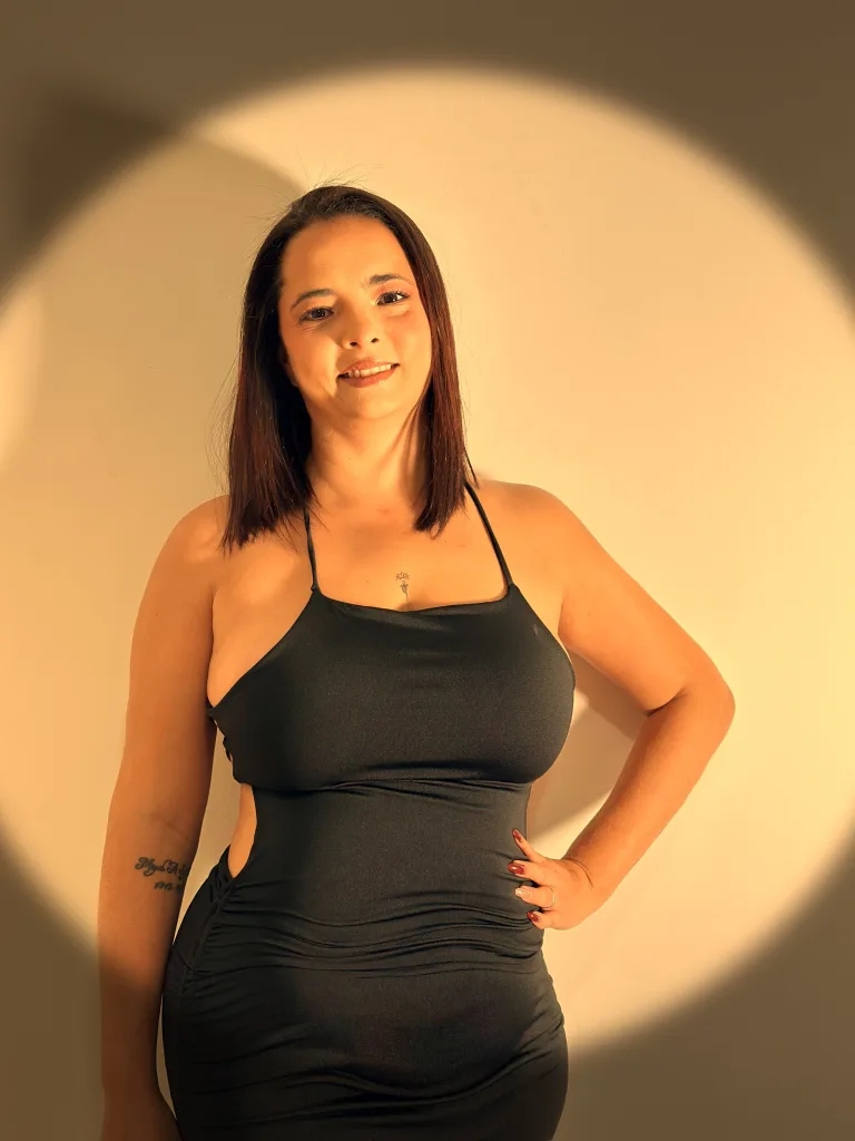 AliiciaBaker — Streamate Photos