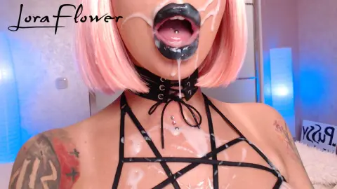 LoraFlower — Streamate Photos