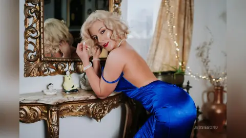 JessieBond — Blue Bliss: Blonde Beauty