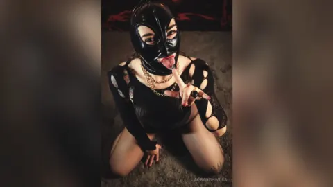 AkiraNishimura — Hot Mask