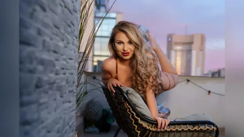 Nicole — 3