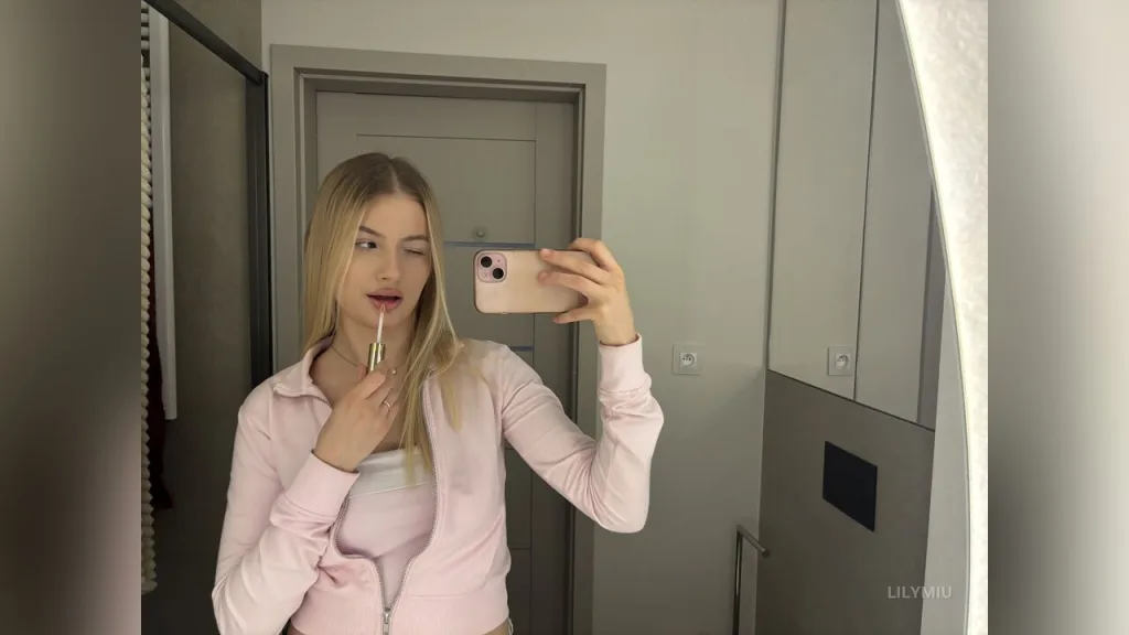 LilyMiu — Me