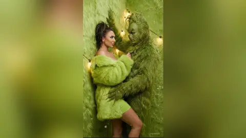Meghan — Grinchy! ❄️❄️