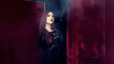 GeorgiaBlair — WORSHIP YOUR  QUEEN 