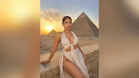 YasminThompson — ☀️😍🥵