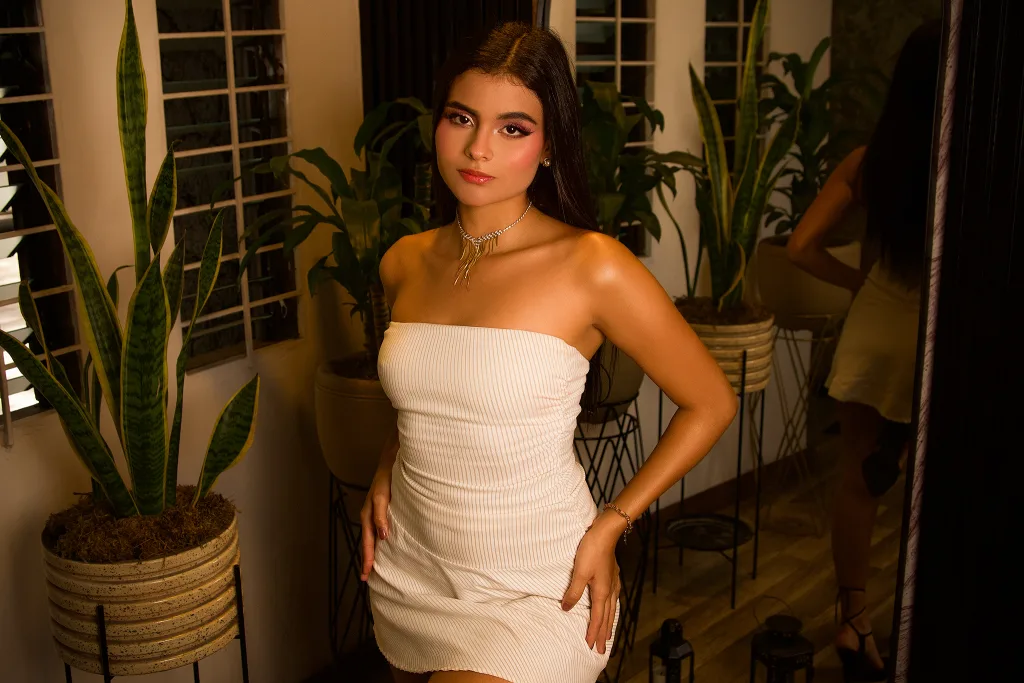 MiaGarciaX — Streamate Photos
