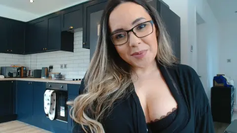 LOVEMIAX — Streamate Photos