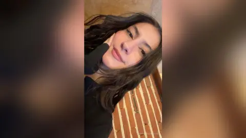 AdrianaAndrade — casual🧤