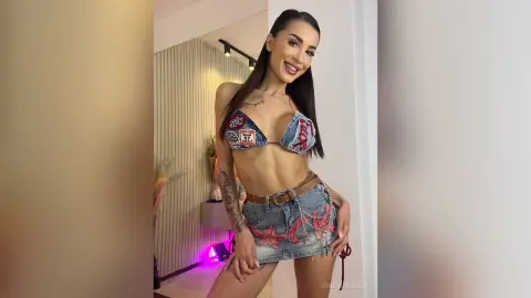 CindyCassidy — 🌹🌹🌹🌹
