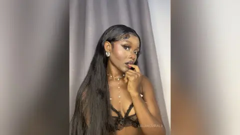 LalahEmrald — Face cardi