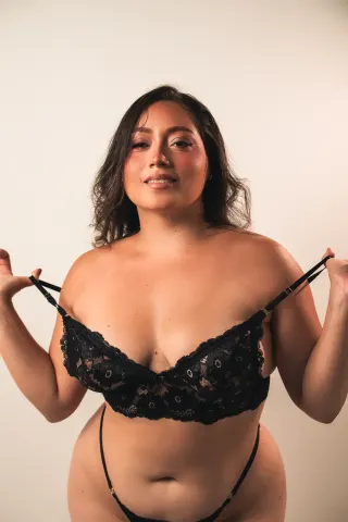 HeidyJonnes — Streamate Photos