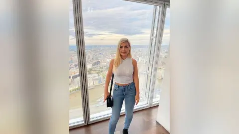 CassandraKane — London😎