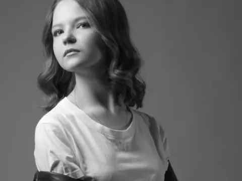 AlissaDelpiano cam model