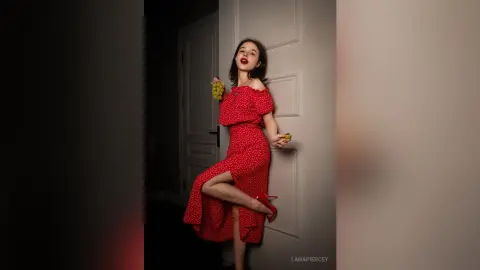 LanaPiercey — 𝒮𝓌𝑒𝑒𝓉 𝓈𝓊𝓂𝓂𝑒𝓇 𝓂𝑜𝑜𝒹🍓