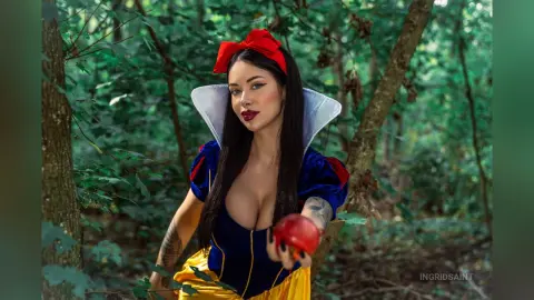 IngridSaint — Red Lips Tease