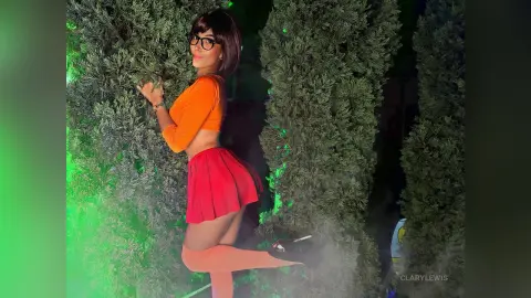 ClaryLewis — Jinkies!