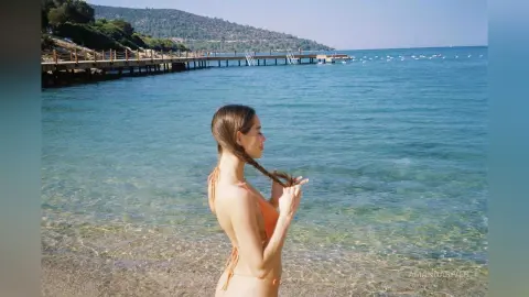 AmandaRiver — deep ocean