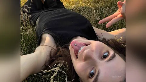 LiliBlair — Sweetie