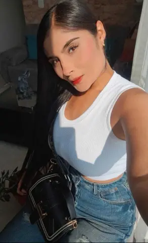 Laia_Torres22 — Streamate Photos