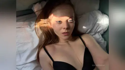 SophiePeachy — ☀️ 
