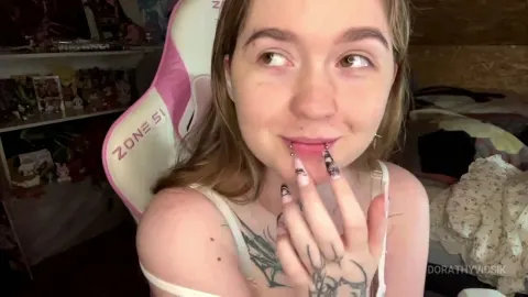 DorathyVicsik — 🖤🌸 Elegant Desire