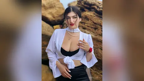 KamillaRey — Let me be your professor???