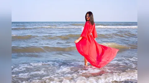 JessicaArdor — Waves Sand And Me