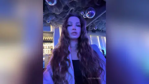 KatyMonro — Birthday 🎁🛍️🎀