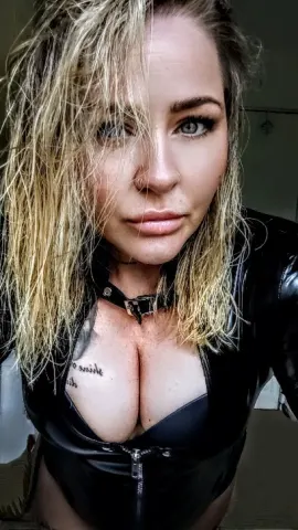 Evie_Love — Streamate Photos