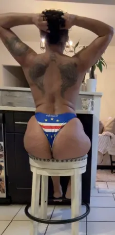 Blackanesemomo — Streamate Photos