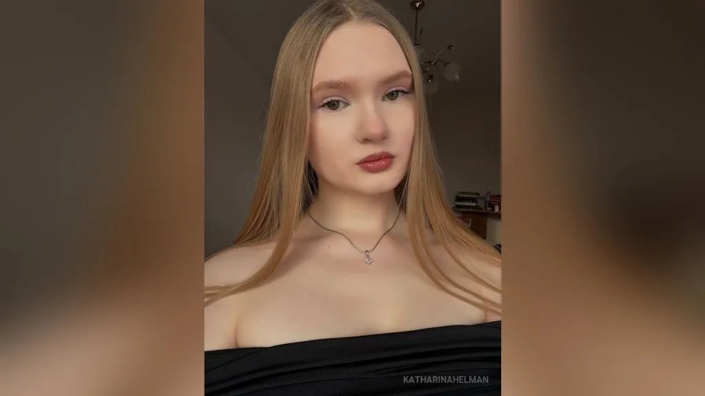 KatharinaHelman — MORE PHOTOS IN PREMIUM CONTENT