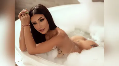 AlishaBlue — wanna come here?