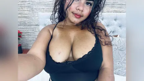 SofyaLopez — 🥰🎸