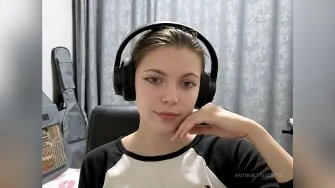 AntoinetteCurtis — do you like my image?